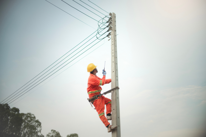 Instalação de Cerca Elétrica: Tudo o que você precisa saber para proteger sua residência